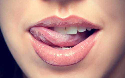 Cum In Alo (CIA) Là Gì? Lợi Ích, Rủi Ro và Lưu Ý Khi Thực Hiện CIA là một thuật ngữ nói về việc xuất tinh trong miệng bạn tình