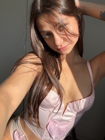97771035_008_ee1f OnlyFans Miami Candy featuring Miami Candy Porn XXX